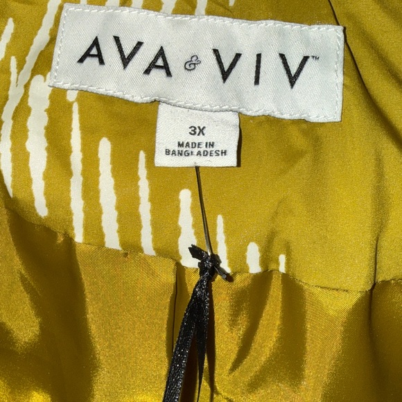 ❄️ NWT! Chartreuse Cross Hatch Puffer Coat - Picture 3 of 5